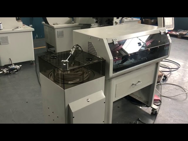 Máquina automática de corte y pelado de cables multinúcleo con bobinadora WPM 680