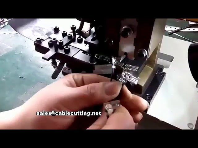 Máquina Crimpadora de Terminales Tipo Flag | Crimpadora de Cables Eléctrica