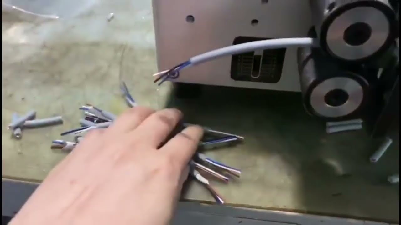 Máquina automática de corte y pelado de cables para longitudes de 1 a 999,999 mm