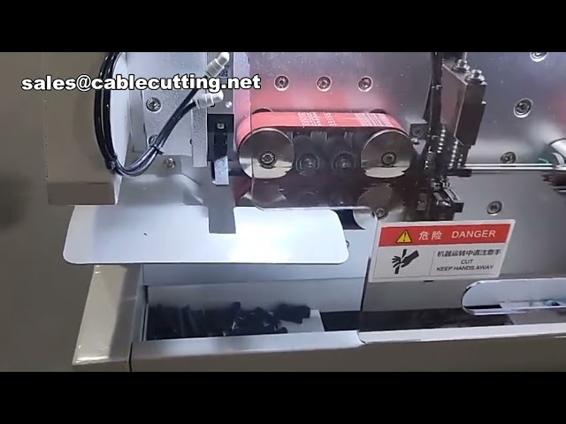 Máquina Pelacables para Cables Cuadrados Grandes | Corte, Pelado y Crimpado Automático