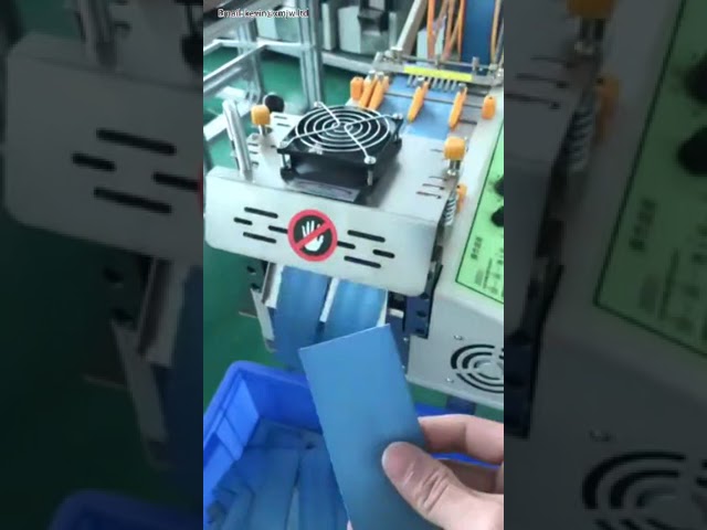 Máquina automática de corte de cinta y tela con cuchillo frío | Corte preciso para etiquetas, cremalleras y elásticos