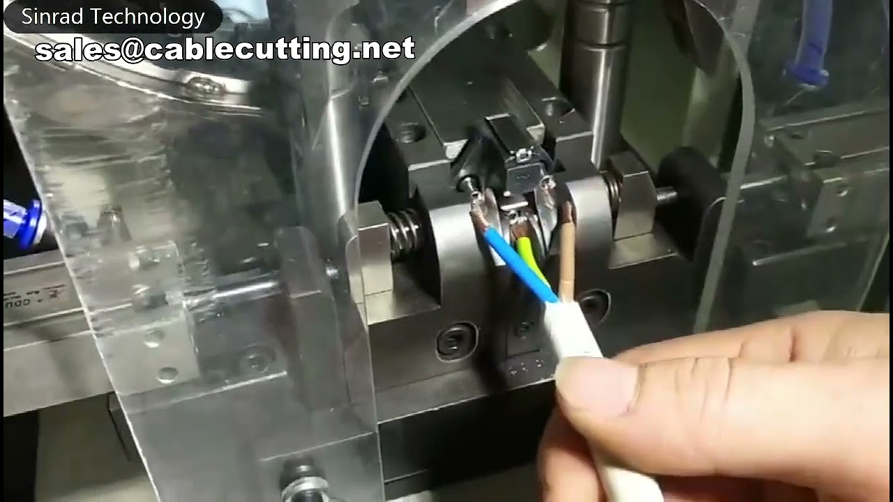 Máquina de Crimpado de Enchufe VDE | Crimpado Automático de Insertos Industriales
