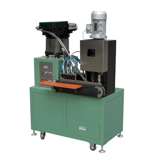 Máquina Automática para Terminales de Clavija de Enchufe Chino de 2 Pines WPM-203-C