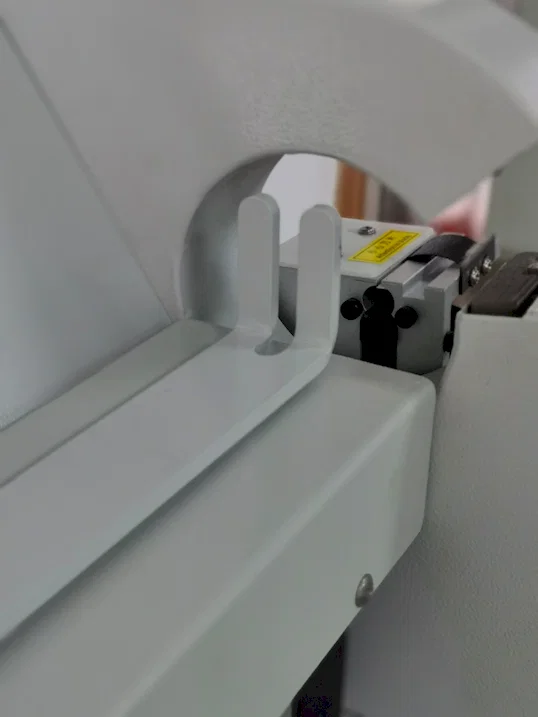 Máquina Envolvedora de Cinta con Alambre de Tracción WPM-303K Thumb
