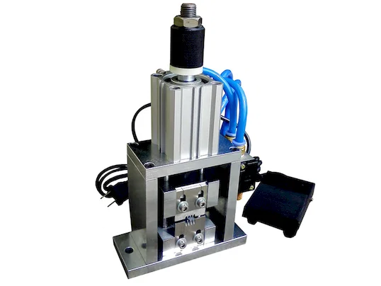 Máquina Cortadora Vertical de Lámina de Aluminio WPM-901